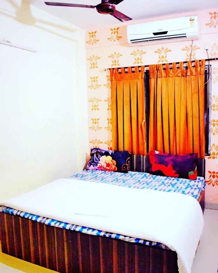 The Tavern Orchid Hotel Calcutta  Esterno foto